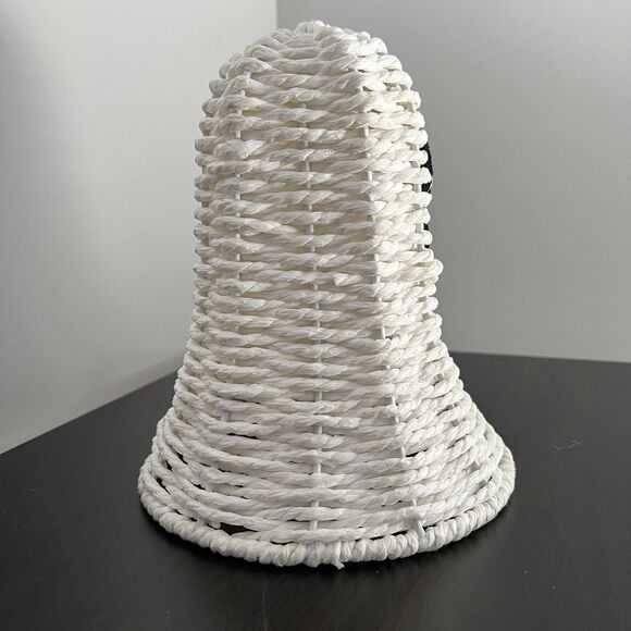 Farmhouse Wicker Ghost - Picture 5 of 6